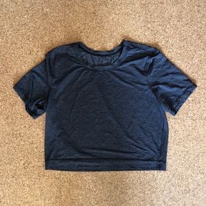 Lululemon crop top